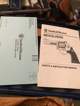Smith and Wesson 624 ( 3 inch, stainless, box) - 6 of 6