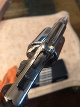 Smith and Wesson 12-3 (snub, nickel, original box) - 4 of 7