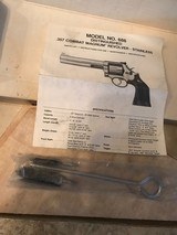 Smith and Wesson 686-1 (6 in, original box, tools) - 7 of 7