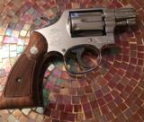 Smith and Wesson 10-5 (2 in, nickel, pinned) - 2 of 6