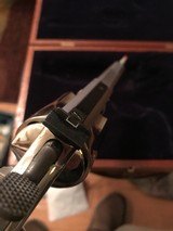 Smith and Wesson 25-5 (4 in, nickel, wood box) - 4 of 11