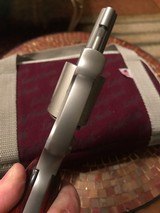Smith and Wesson 60-7 Lady Smith (2 in, stainless, carry case) - 4 of 5