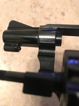 Smith and Wesson 34-1 (2 in, blue, nice!) - 5 of 6