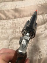 Smith and Wesson 63-3 ( snub, stainless, 22LR) - 4 of 5