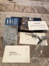 Smith and Wesson 63 (box, tools, 4 inch) - 5 of 6