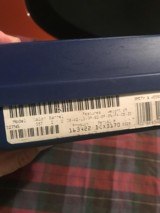 Smith and Wesson 327 Night Guard (snub, box, papers) - 2 of 6