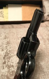 Colt Python (2 in, original box, 1964!) - 3 of 15