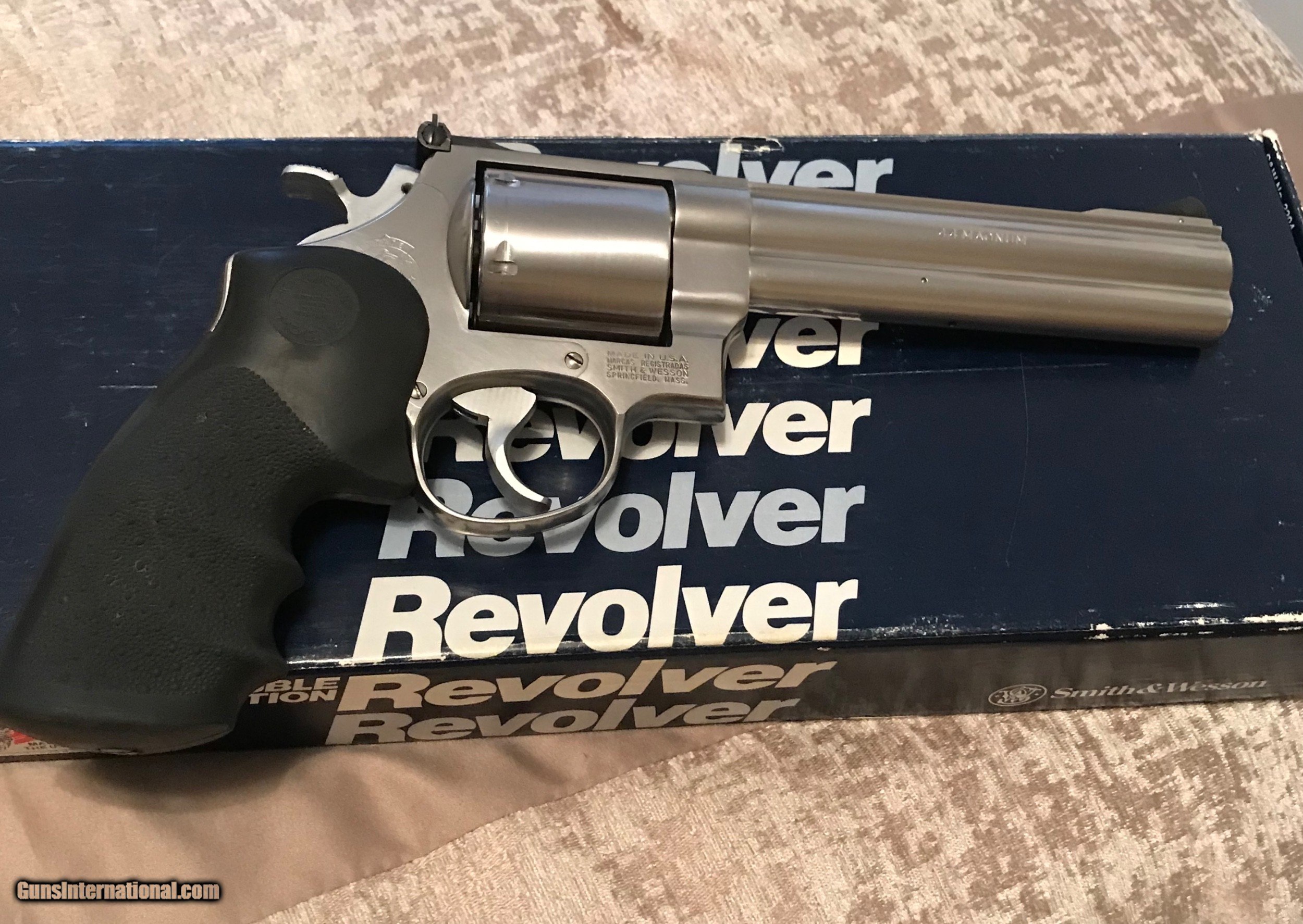 Smith and Wesson 629-1 classic hunter