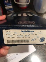 Smith and Wesson 586-1 (6 in, box) - 6 of 6