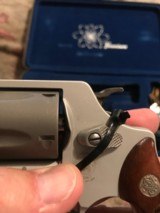 Smith and Wesson 337 ti (1 7/8, box, 10oz!!) - 5 of 6