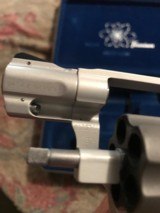 Smith and Wesson 337 ti (1 7/8, box, 10oz!!) - 6 of 6