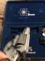 Smith and Wesson 337 ti (1 7/8, box, 10oz!!) - 2 of 6