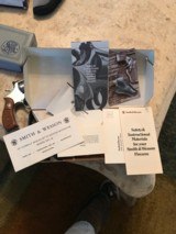 Smith and Wesson 66-2 (2 in, box, tools) - 2 of 6