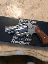 Smith and Wesson 66-2 (2 in, box, tools) - 1 of 6