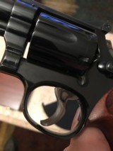 Smith and Wesson 19-2 (full target, diam. Grip) - 3 of 11