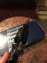 Smith and Wesson 37 (2 in, blue, box) - 6 of 7