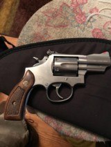 Smith and Wesson 66 (-4, 2.5 in) - 2 of 5