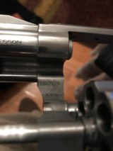 Smith and Wesson 66 (-4, 2.5 in) - 5 of 5