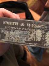 Smith and Wesson 28 (dash 2, S prefix, box) - 8 of 10