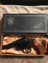 Smith and Wesson 58 (4 in, blue, box) - 2 of 8