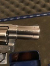 Smith and Wesson 640 (dash 1, orig box) - 3 of 7