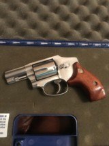 Smith and Wesson 640 (dash 1, orig box) - 2 of 7
