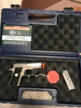 Colt mustang pocketlite (laser, box, papers) - 1 of 6