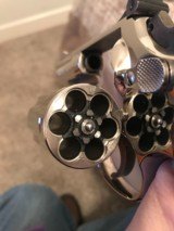 Smith and Wesson 19-4 (2 in, nickel, box) - 4 of 8