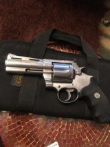 Colt Anaconda (4 inch,.44 mag) - 2 of 5