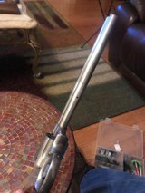 Smith and Wesson 686-1 (8 in, targets) - 4 of 5