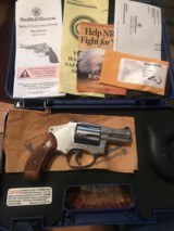 Smith and Wesson 640-1 Pro Series (box, 357) - 1 of 5