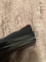 Smith and Wesson 19-3 (blue, 4 in) - 6 of 8