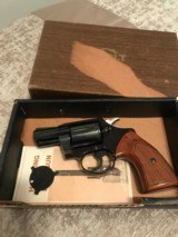 Colt Cobra (2 in, blue, box) - 1 of 8