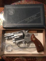 Smith and Wesson 60 (1 7/8ths, box, paper) - 1 of 8