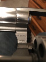 Smith and Wesson 686 (4 in, targets) - 3 of 5