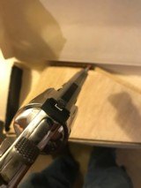 Smith and Wesson 29-3 (nickel, 4 in, box) - 5 of 8