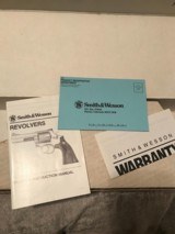 Smith and Wesson 629-2E (8 in, combats, box) - 5 of 11