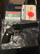 Colt King Cobra (blue, 6 in, box) - 1 of 8