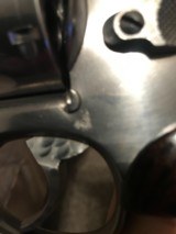 Smith and Wesson 629-1 (3 in, custom grips) - 3 of 9