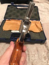 Smith and Wesson 60 (2 1/8ths, 357, box) - 3 of 7