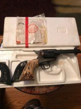 Colt Single Action Army (3rd gen, 45 LC, box) - 2 of 10