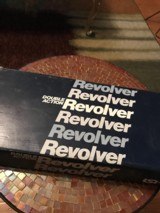 Smith and Wesson 686 (6in, targets, box) - 3 of 7