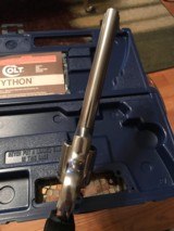 Colt Python (6in, stainless, orig. box) - 3 of 8