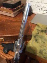 Smith and Wesson 657-3 - 5 of 6