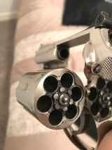 Smith and Wesson 19-3 (snub, nickel, p and r!) - 4 of 6