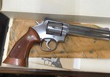 Smith and Wesson 686 (no dash, 6 in) - 1 of 6