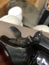 Smith and Wesson 19-4 (blue, 4 in) - 7 of 8