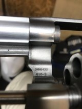 Smith and Wesson 610-3 - 4 of 8