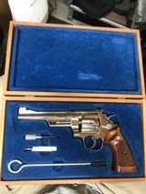 Smith and Wesson 27-2 (6 in, nick, box) - 1 of 9