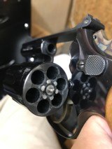 Smith and Wesson 19-4 (blue, 2.5 in, box) - 9 of 9